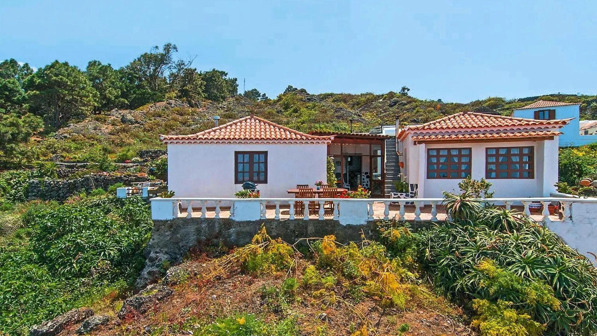 Apartment In El Tanque With Garden, Cleaning Included Las Cruces   Las Cruces (Canary)